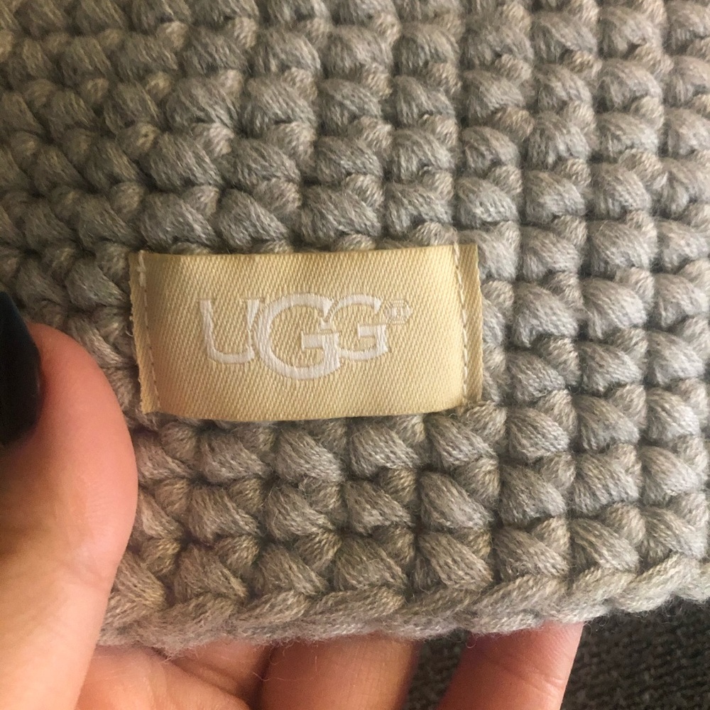 Ugg Beanie - image 2